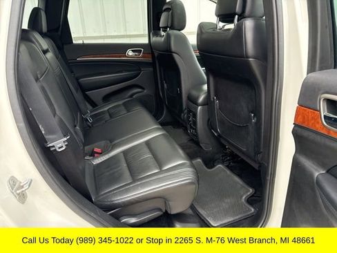 Used 2011 Jeep Grand Cherokee Limited image 20