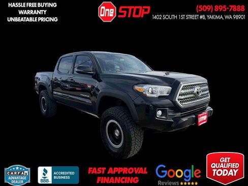 Used 2016 Toyota Tacoma TRD Off-Road w/ Premium & Technology Package AWD/4WD image 1