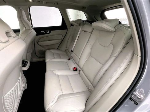 Used 2024 Volvo XC60 B5 Ultimate w/ Protection Package Premier image 35