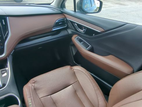 Used 2020 Subaru Outback Touring w/ Popular Package #2 AWD/4WD image 15