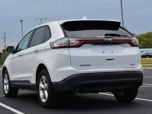 Used 2017 Ford Edge SE w/ Cargo Accessory Package image 7