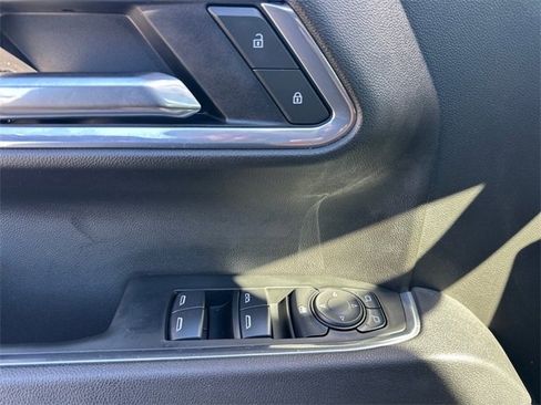 Used 2025 GMC Sierra 1500 Elevation image 15
