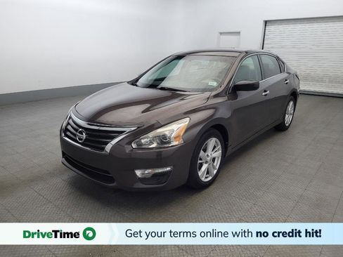 Used 2014 Nissan Altima 2.5 S w/ Display Audio Package image 1