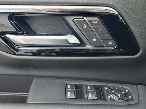 New 2026 Chevrolet Suburban High Country w/ Sun And Tow Package AWD/4WD image 11