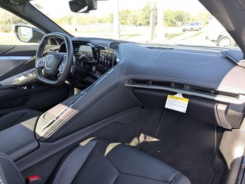 Used 2022 Chevrolet Corvette Stingray Preferred Conv w/ Battery Protection Package image 18