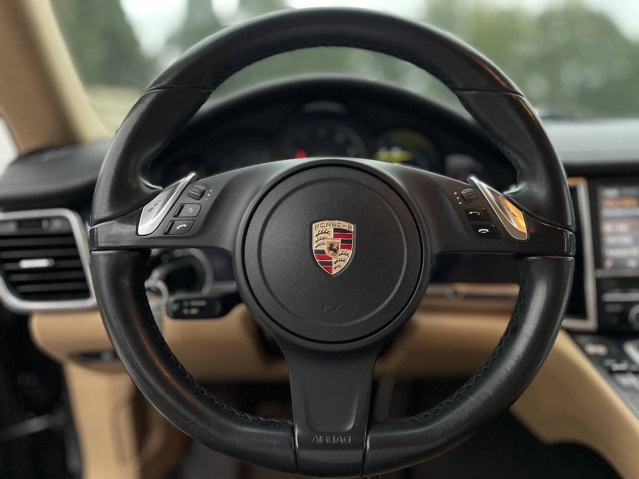 Used 2013 Porsche Panamera Platinum Edition RWD image 15