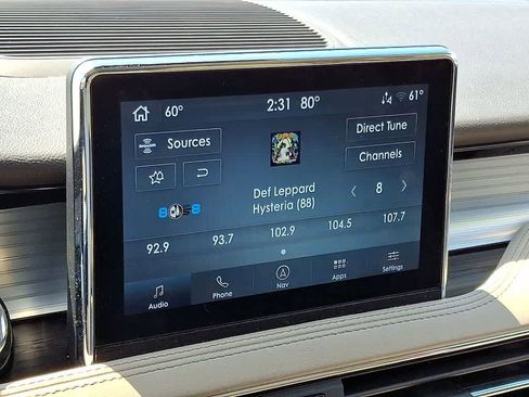 Used 2021 Lincoln Corsair FWD w/ Premium Package image 17