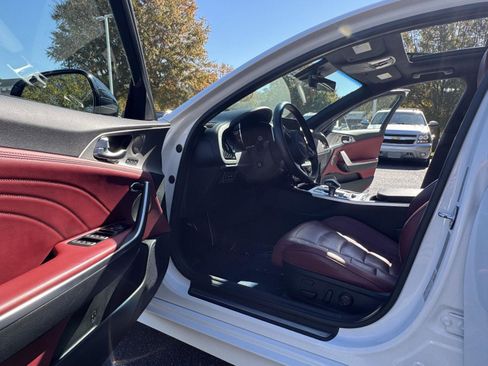 Used 2022 Kia Stinger GT2 w/ Red Interior Color Package image 16