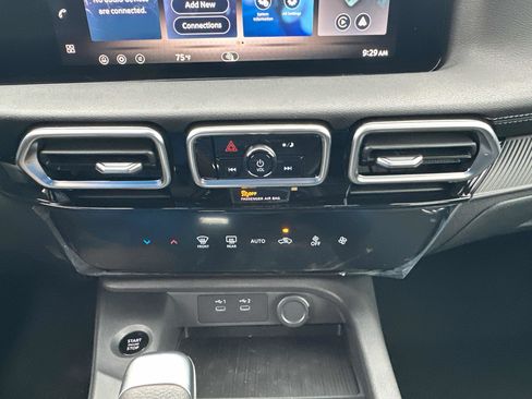 New 2026 Nissan Sentra SV w/ Floor Mat Package image 34