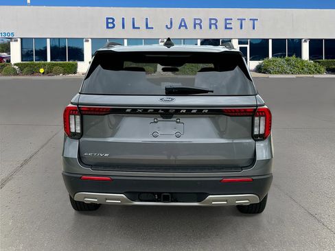 New 2026 Ford Explorer Active w/ Active Comfort Package RWD image 5