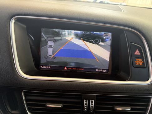 Used 2016 Audi Q5 3.0T Prestige w/ Prestige Package image 19