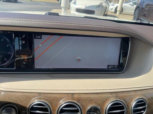 Used 2015 Mercedes-Benz S 550 Sedan image 28