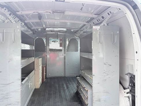 Used 2013 Chevrolet Express 2500 w/ Power Package RWD image 17