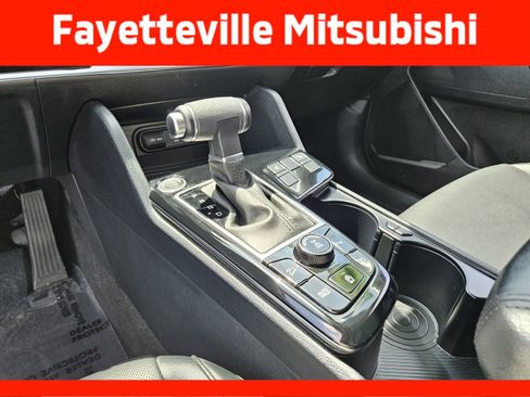 Used 2025 Kia Sportage EX w/ Premium Package AWD/4WD image 24