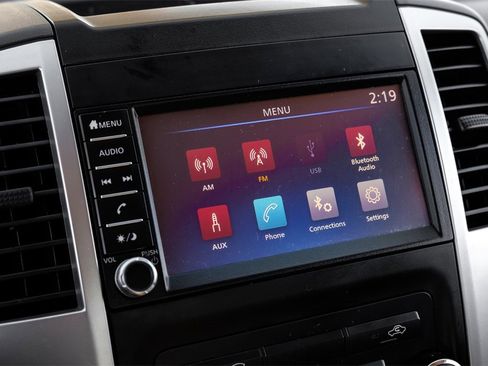 Used 2019 Nissan Frontier S image 26