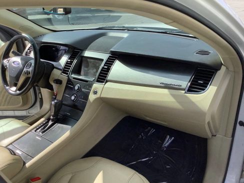 Used 2014 Ford Taurus SEL w/ Equipment Group 201A FWD image 27