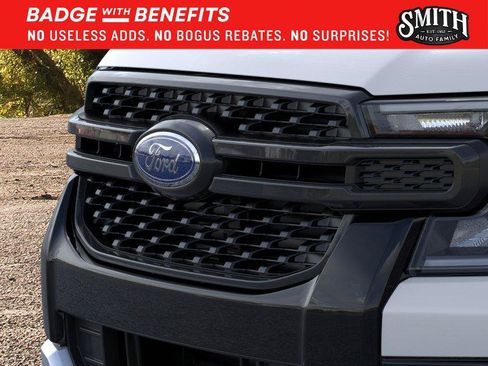 New 2025 Ford Ranger XLT w/ FX4 Off-Road Package AWD/4WD image 18