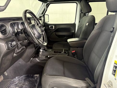 Used 2021 Jeep Wrangler Unlimited Sport image 20