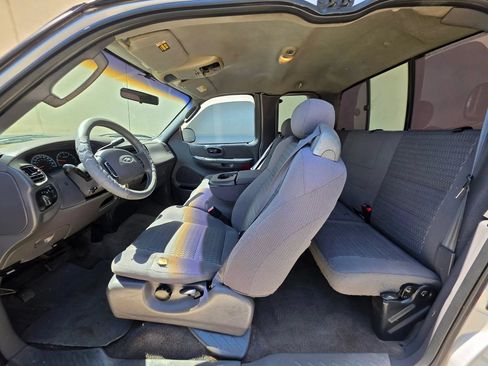 Used 2003 Ford F150 XLT RWD image 13
