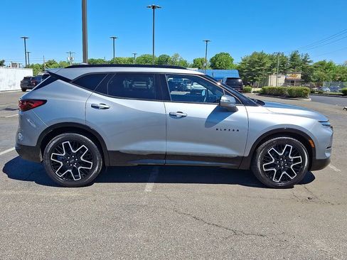 Used 2023 Chevrolet Blazer RS w/ Driver Confidence II Package AWD/4WD image 13