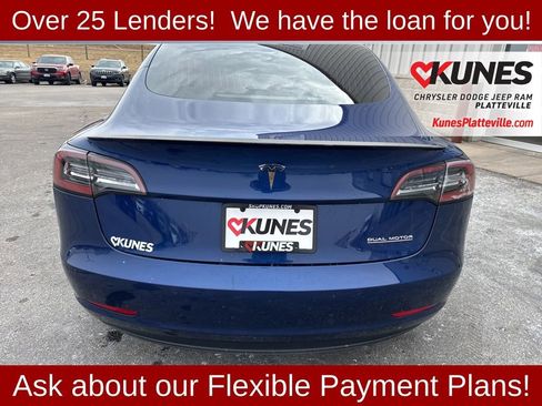 Used 2020 Tesla Model 3 Performance image 4