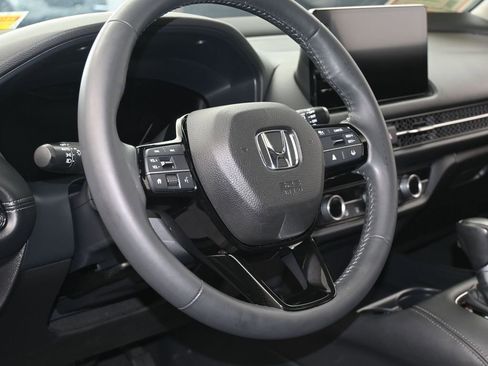 Used 2023 Honda HR-V EX-L image 15