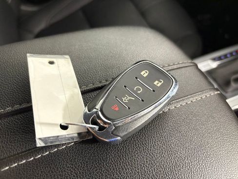 Used 2024 Chevrolet Blazer LT image 43