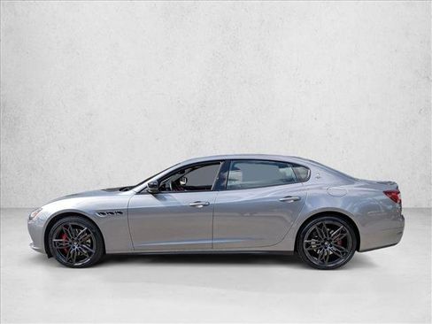 Used 2020 Maserati Quattroporte S image 9