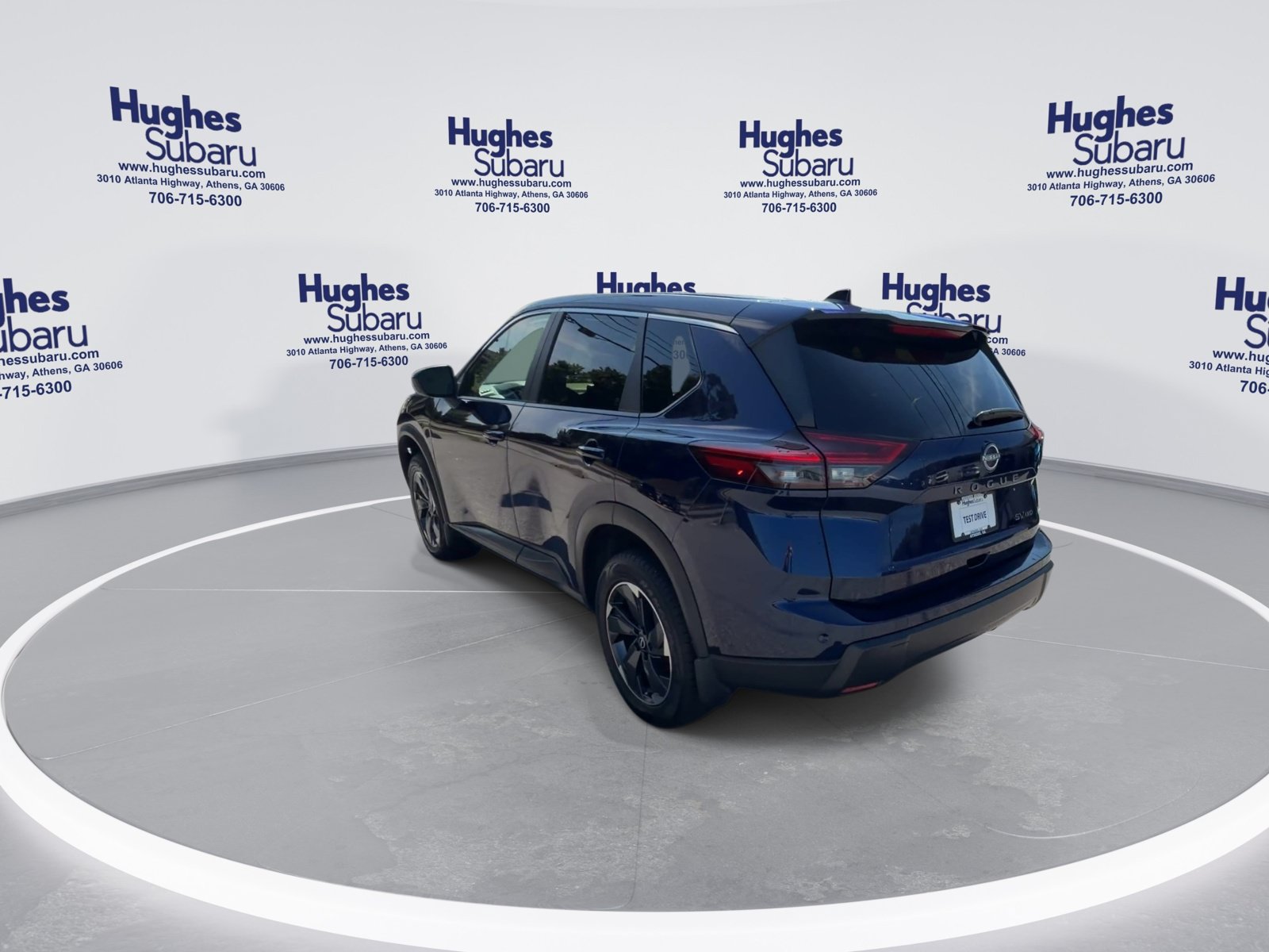 Used 2024 Nissan Rogue SV AWD/4WD image 8