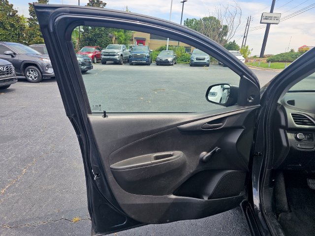 Used 2022 Chevrolet Spark LS FWD image 25