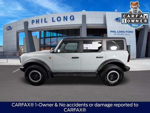 Certified 2023 Ford Bronco Badlands w/ Sasquatch Package AWD/4WD image 2