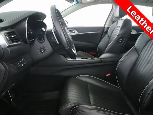 Used 2020 Genesis G70 3.3T image 16