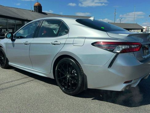 Used 2023 Toyota Camry XSE image 4