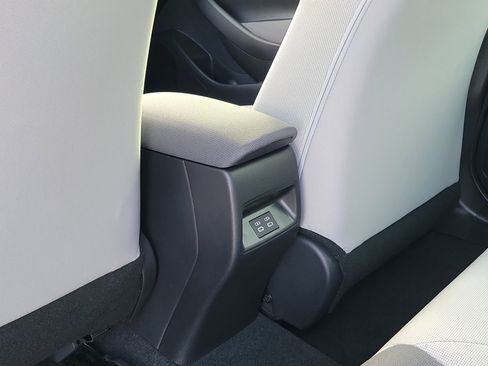 Certified 2026 Toyota Corolla LE FWD image 12