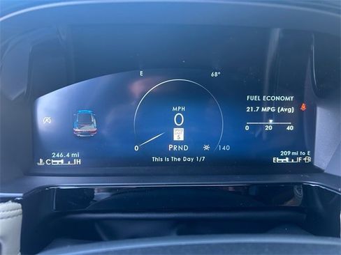 New 2026 Lincoln Corsair Premiere image 16