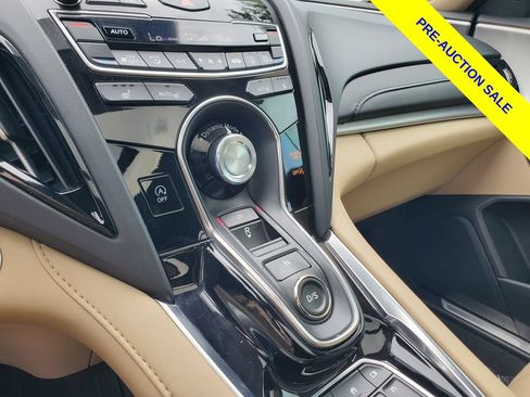 Used 2024 Acura RDX SH-AWD image 32