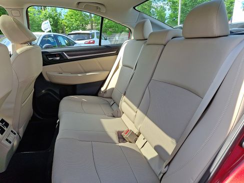 Used 2019 Subaru Legacy 2.5i Limited AWD/4WD image 9