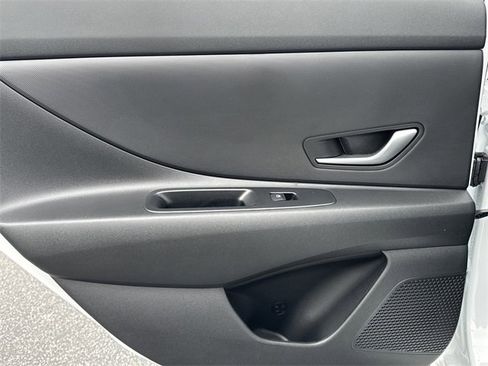 New 2026 Hyundai Elantra Blue image 21