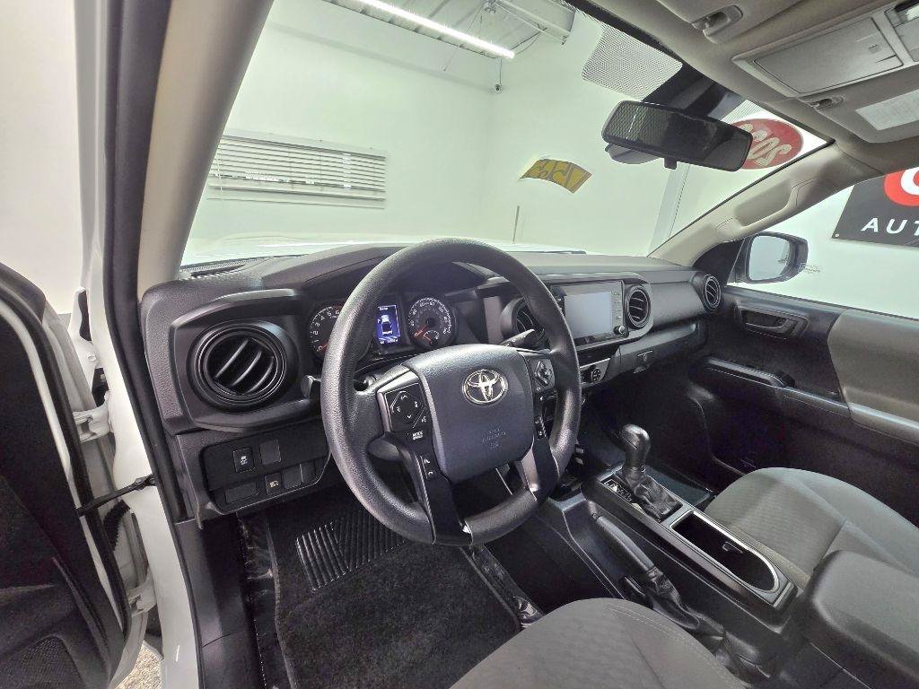 Used 2020 Toyota Tacoma SR RWD image 13