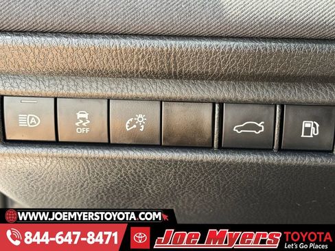 Used 2025 Toyota Camry LE image 25