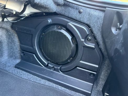 Used 2017 Ford Mustang GT Premium w/ Equipment Group 401A RWD image 31
