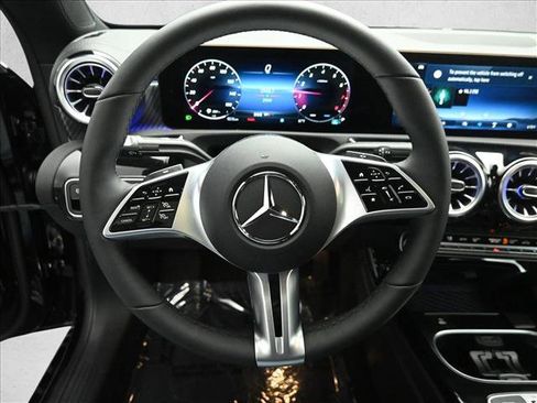 Used 2026 Mercedes-Benz CLA 250 4MATIC image 14