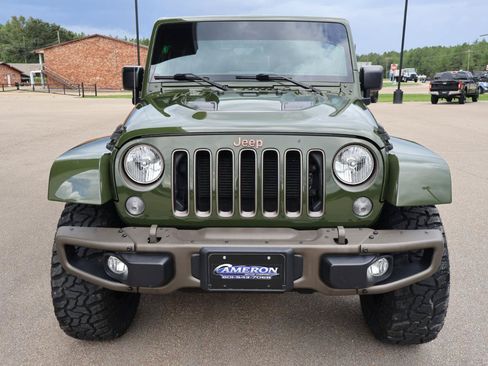 Used 2016 Jeep Wrangler Sahara AWD/4WD image 7