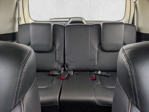 Used 2023 Nissan Armada Platinum w/ Captain's Chairs Package image 20