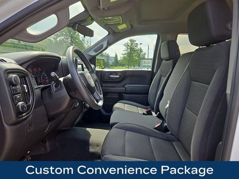 Used 2023 Chevrolet Silverado 1500 Custom AWD/4WD image 2