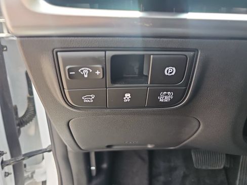 Certified 2025 Hyundai Tucson SEL AWD/4WD image 22