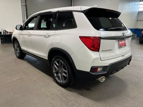Used 2023 Honda Passport EX-L image 5