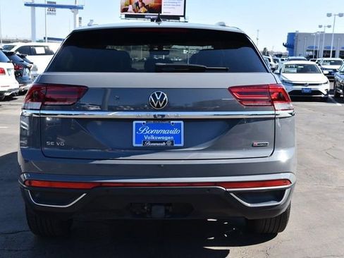 Certified 2022 Volkswagen Atlas Cross Sport SE w/ Panoramic Sunroof Package image 6