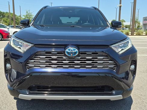 Used 2020 Toyota RAV4 XSE w/ XSE Grade Weather Package AWD/4WD image 2