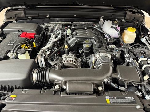 New 2025 Jeep Gladiator Willys AWD/4WD image 10